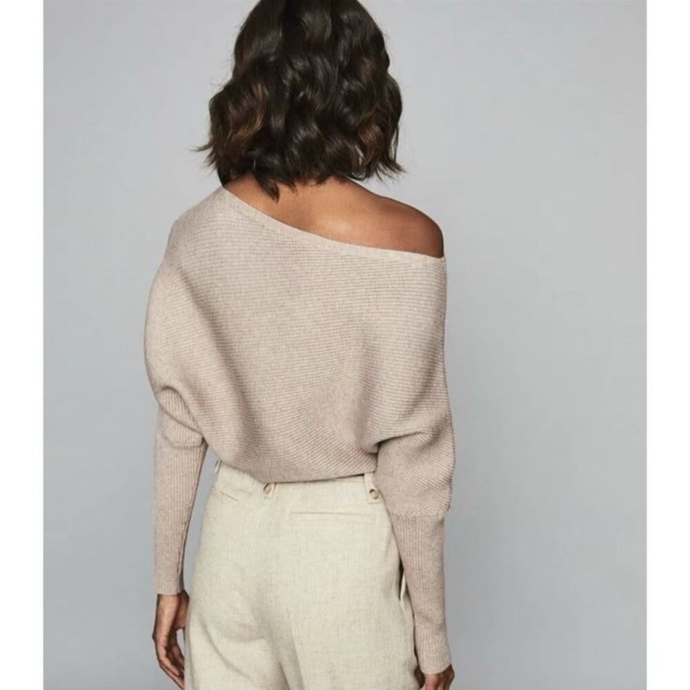 Reiss Lorna Asymmetric Draped Knitted Off Shoulder Jumper Sweater in Stone Small - Picture 5 of 11